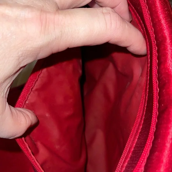 Yves Saint Laurent Parfums Red Cosmetic Bag YSL Bag - Picture 7 of 9